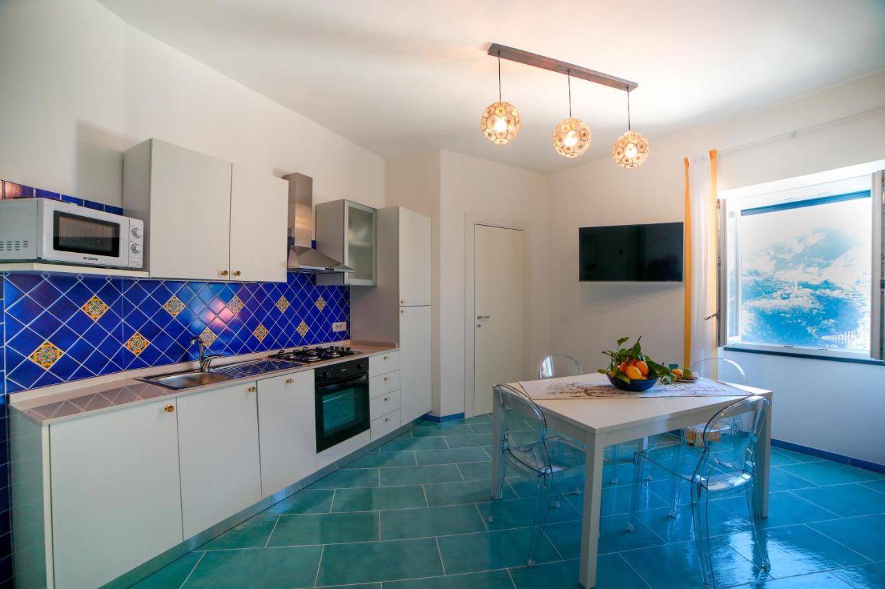 Apartment Ncopp' A' Scalinatella